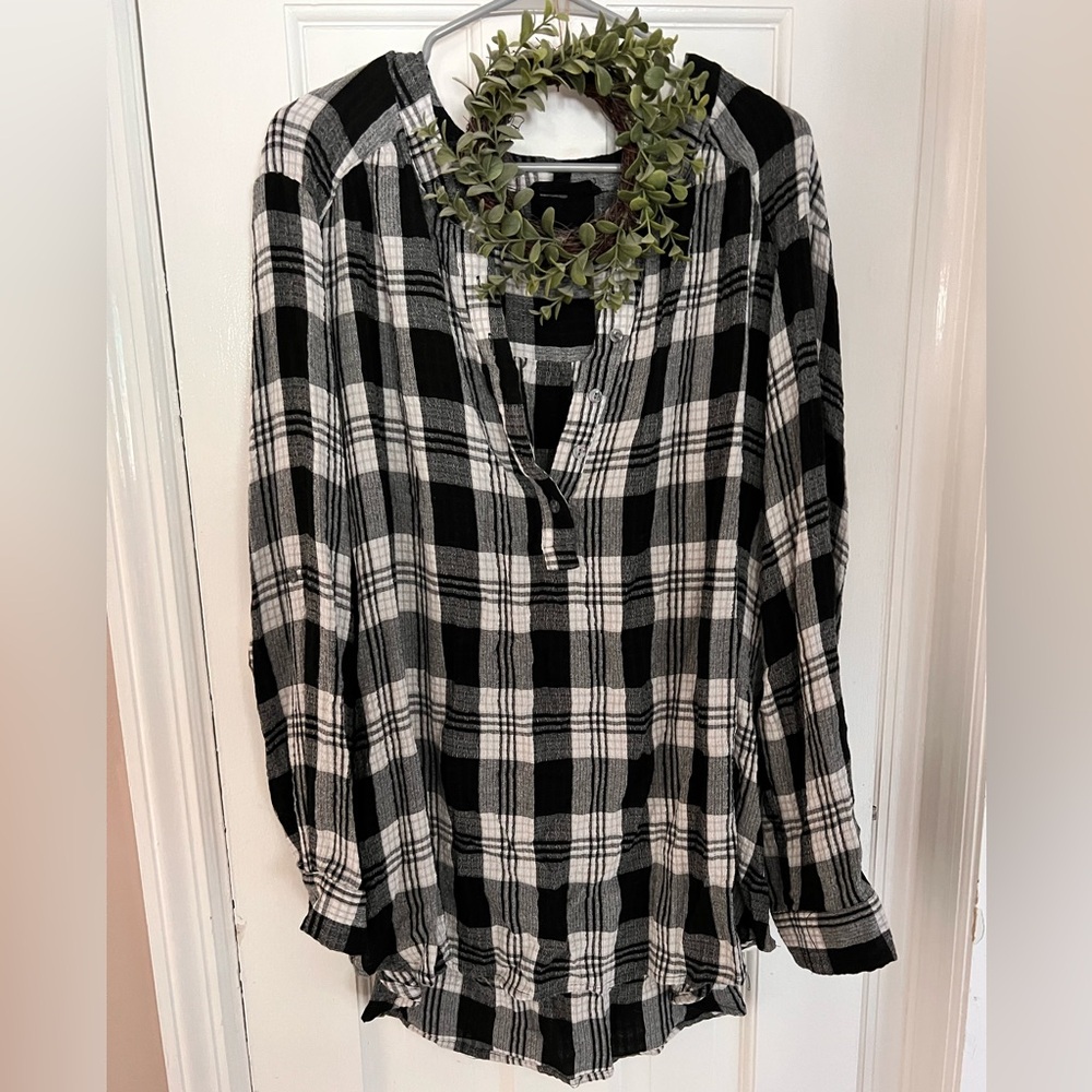 Black and White Plaid Women's Tunic
